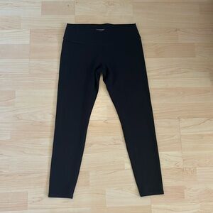 Black target leggings